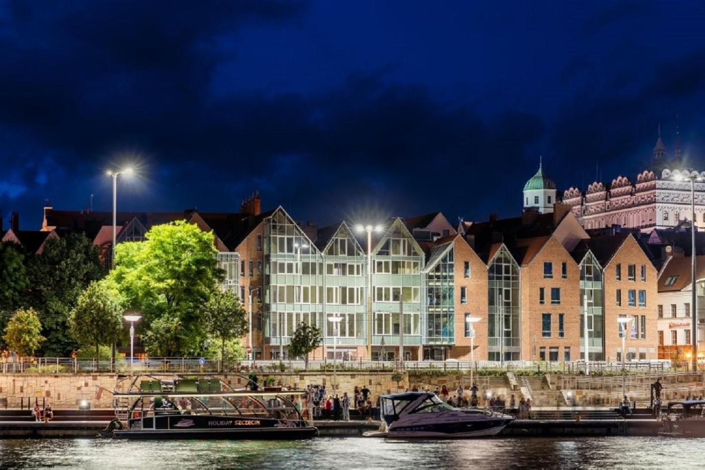 Space Apartments Old Town Щецин Екстер'єр фото